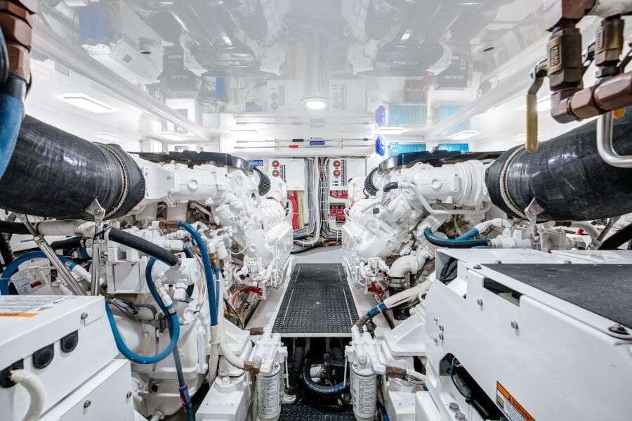 Viking 52 ONE MORE - Engine Room
