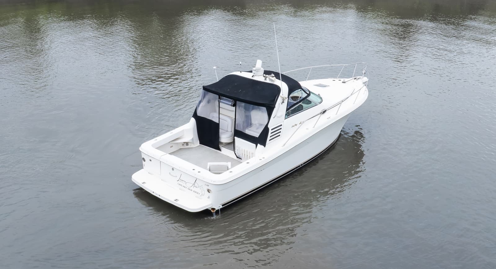 1998 Sea Ray 330 Express - Photo 12