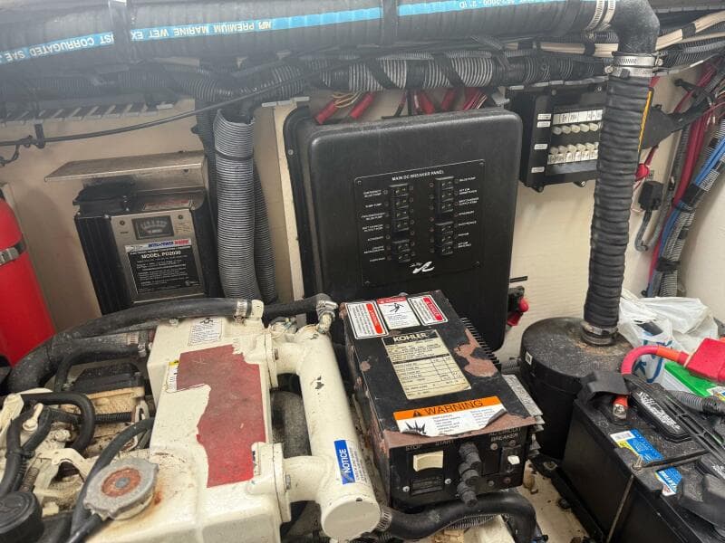 2006 Sea Ray 320 Sundancer