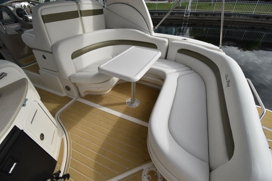 2006 Sea Ray 320 Sundancer