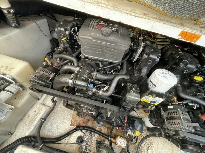 2005 Chaparral 290 Signature