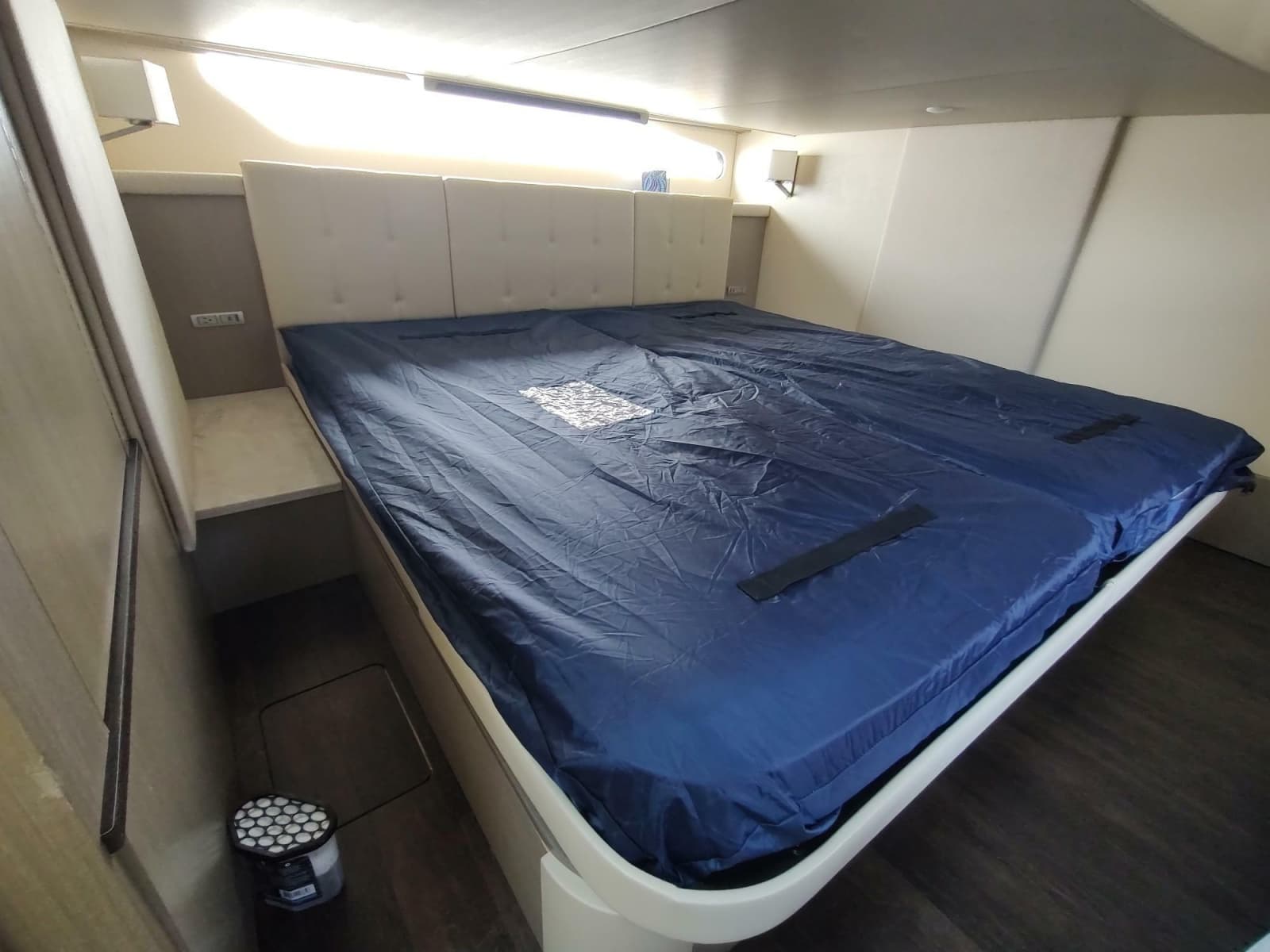 2021 Regal 42 Fly - Photo 135