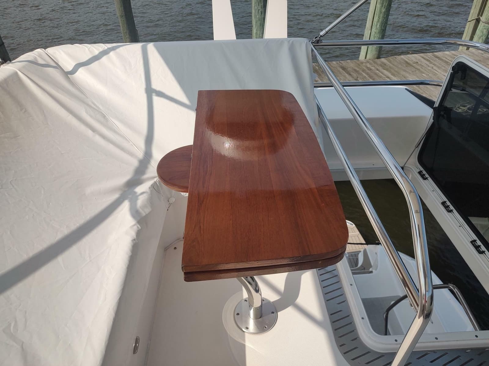 2021 Regal 42 Fly - Photo 36