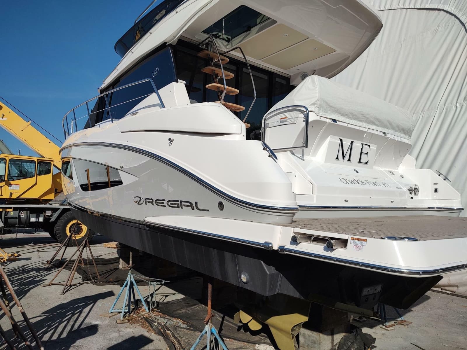2021 Regal 42 Fly - Photo 9