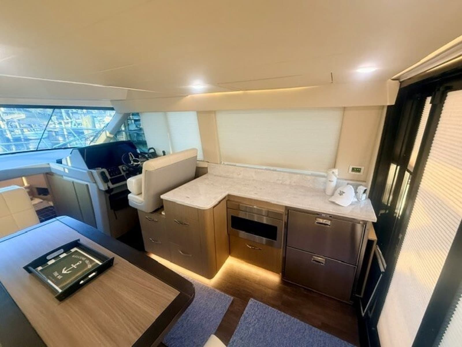 2021 Regal 42 Fly - Photo 61