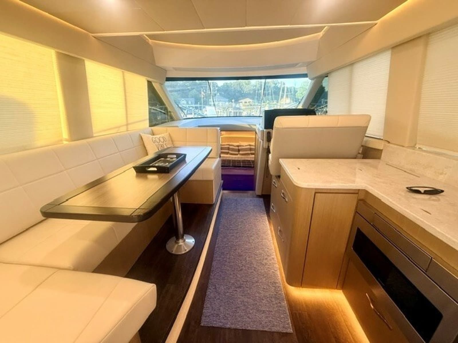 2021 Regal 42 Fly - Photo 58