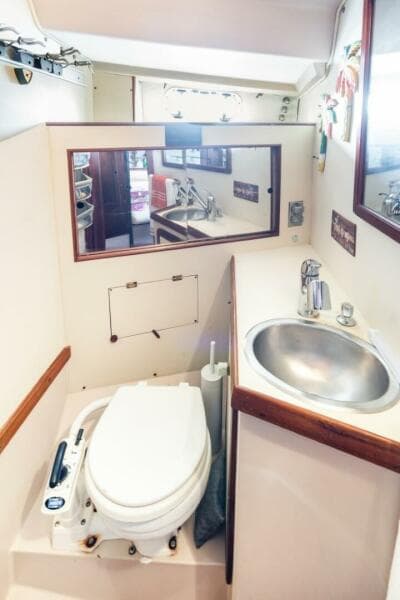 1987 Morgan 41 Out Island Classic