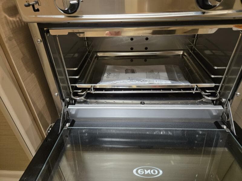 2021 Beneteau Oceanis 30.1