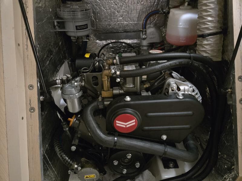 2021 Beneteau Oceanis 30.1