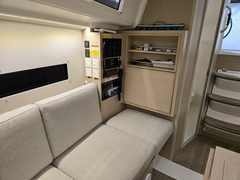 2021 Beneteau Oceanis 30.1