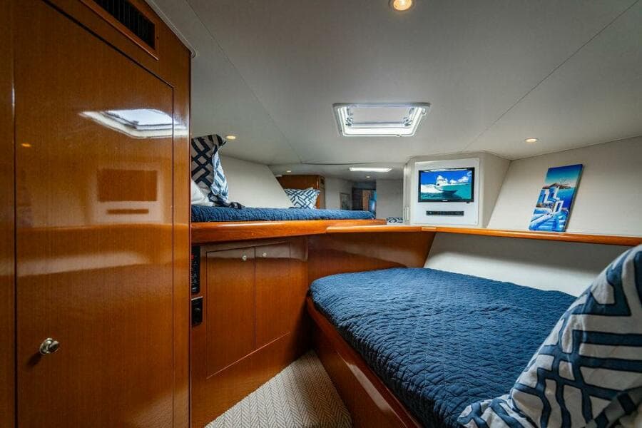 1999 Viking 55 Convertible