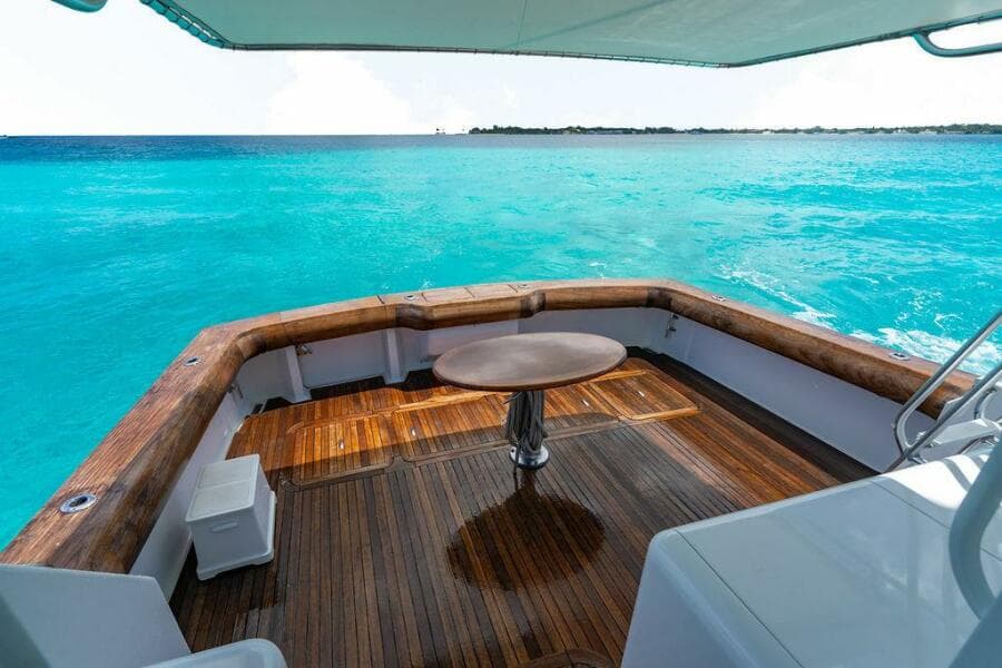 1999 Viking 55 Convertible