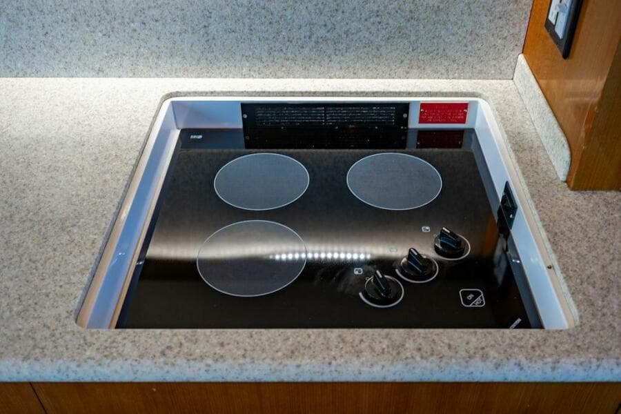 1999 Viking 55 Convertible