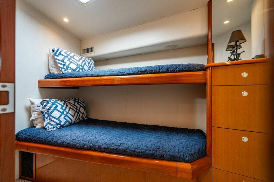 1999 Viking 55 Convertible