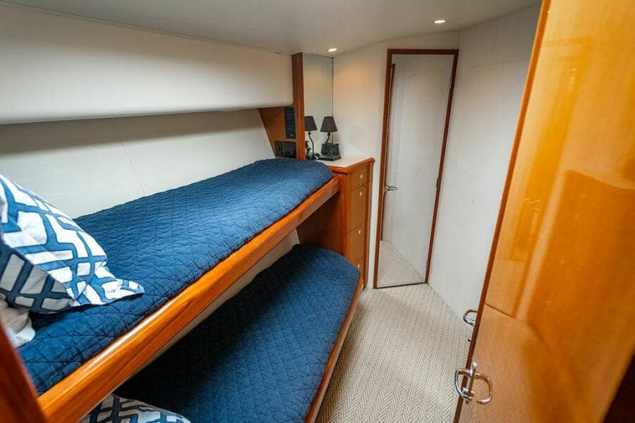 1999 Viking 55 Convertible