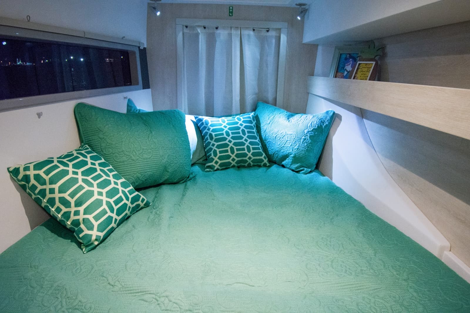 2018 Robertson & Caine Leopard