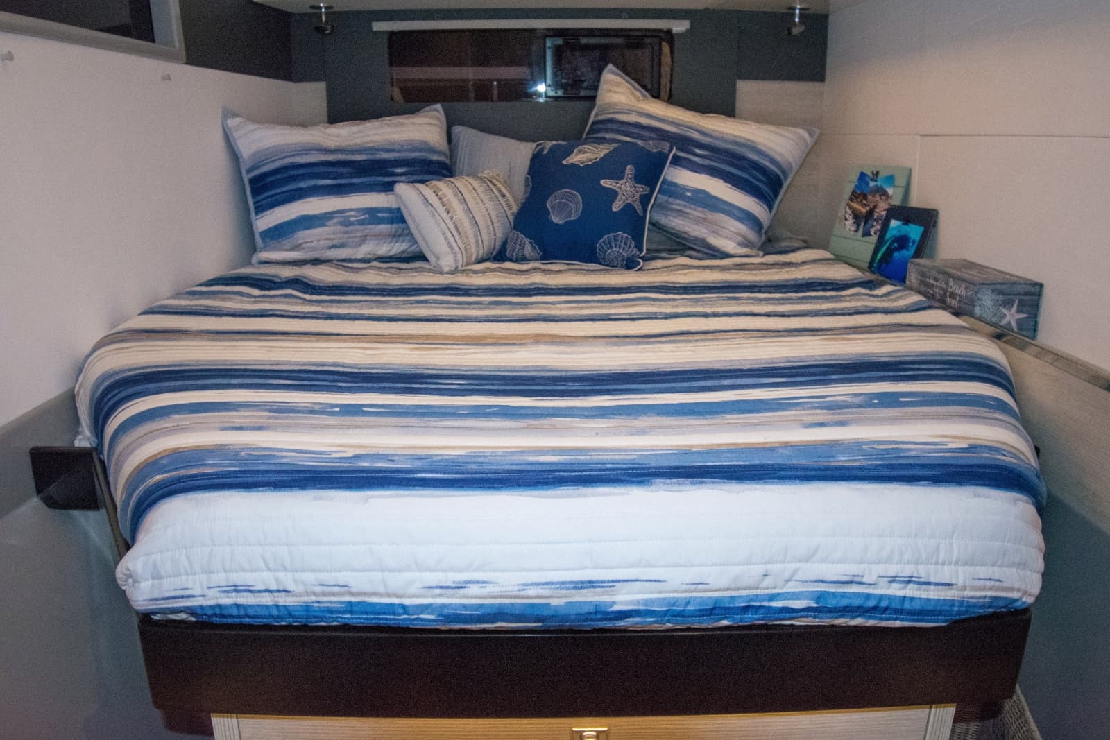 2018 Robertson & Caine Leopard