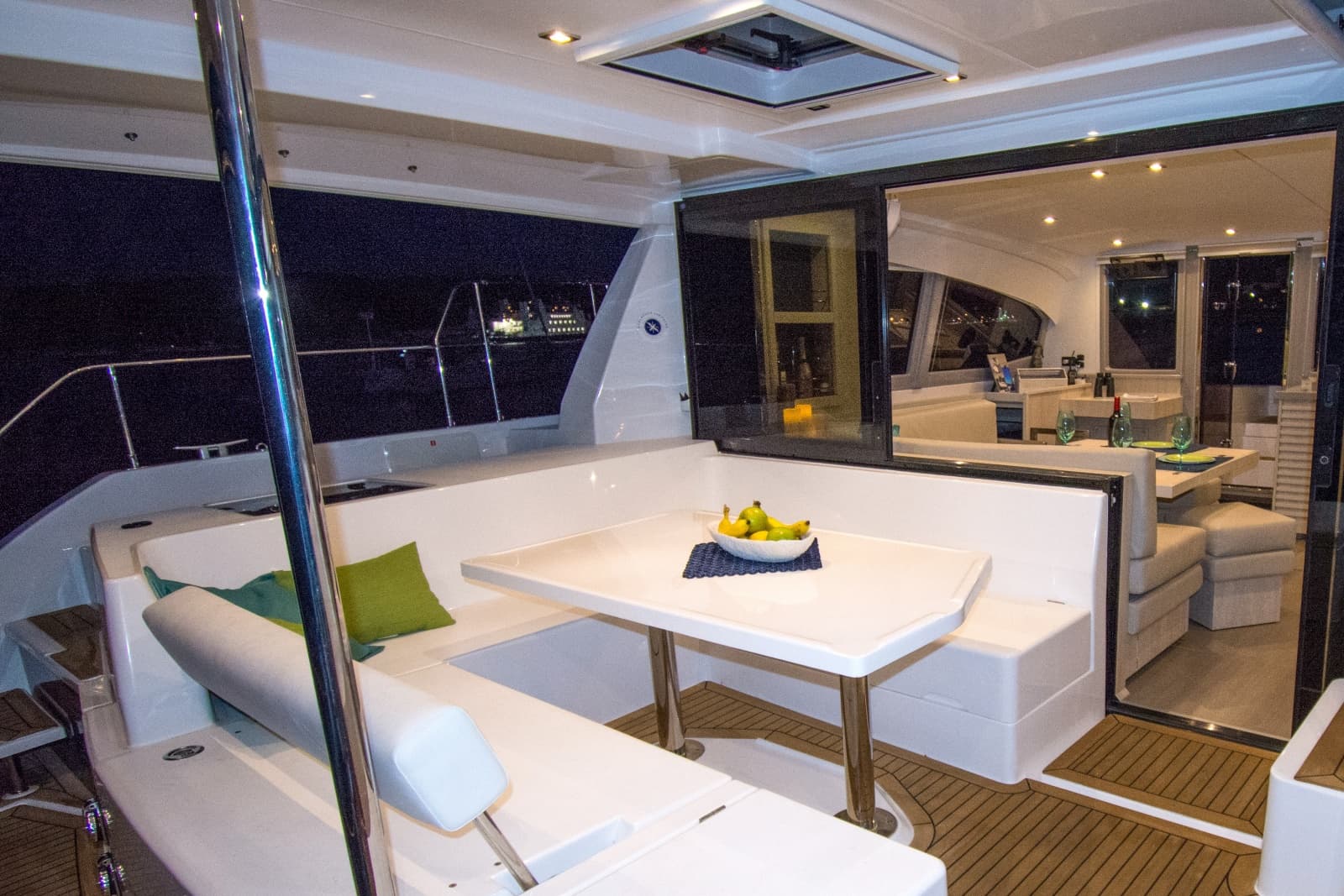 2018 Robertson & Caine Leopard