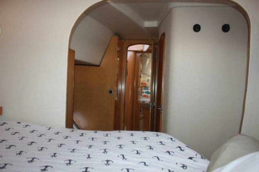2008 Fountaine Pajot Orana 44