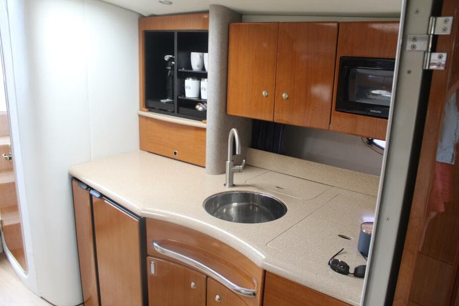 2004 Formula 40 Performance Cruiser