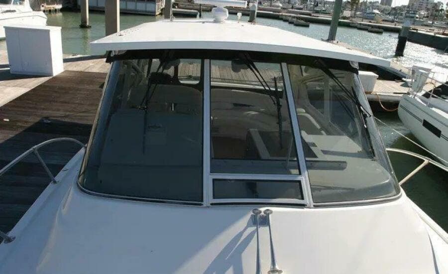 1996 Hatteras 39 Sport Express