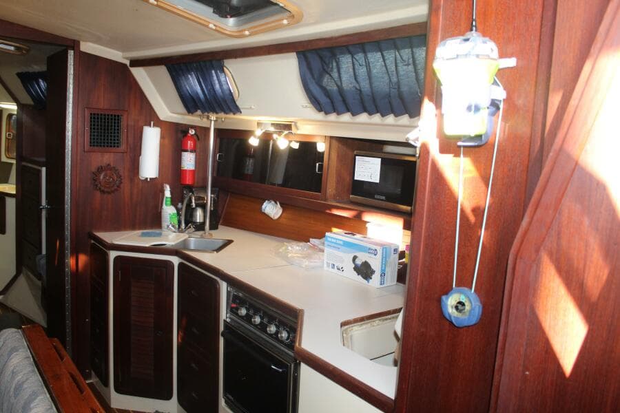 1990 Catalina 42