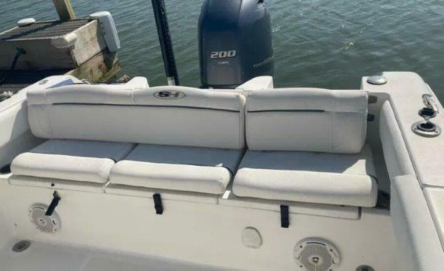 2017 Sea Hunt Ultra 234