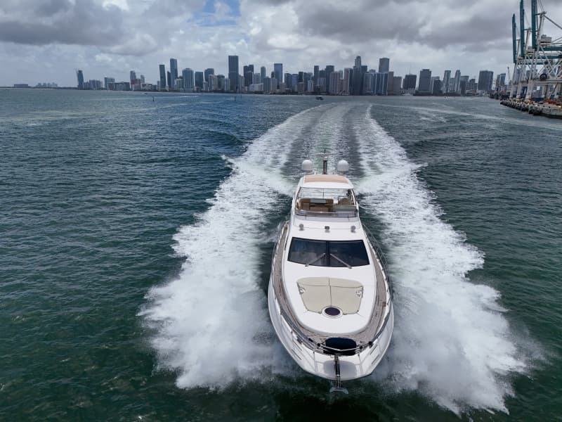 2012 Azimut 64 FLY