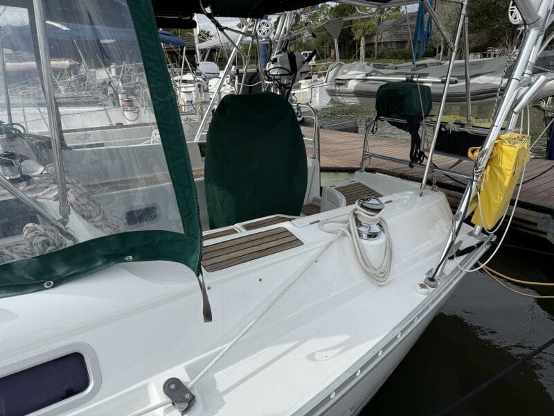 2002 Beneteau 361