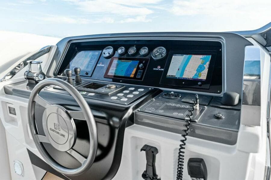 2018 Custom Line CL120