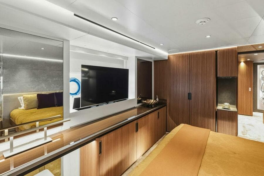 2018 Custom Line CL120