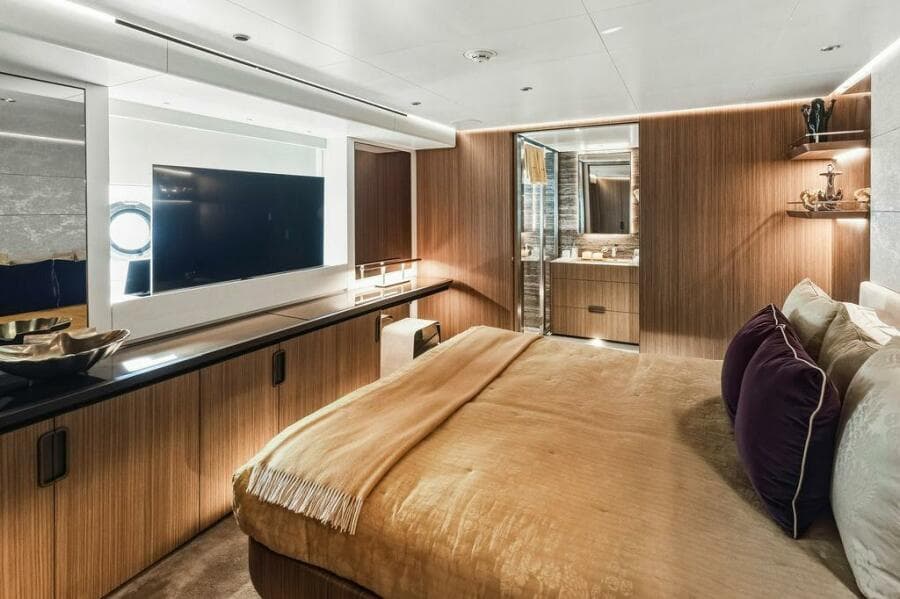 2018 Custom Line CL120