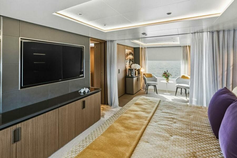 2018 Custom Line CL120