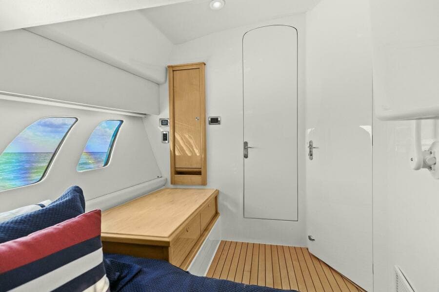 2019 47 Intrepid Sport Yacht - Damn Lucky