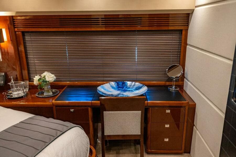 2010 Princess 95 M/Y