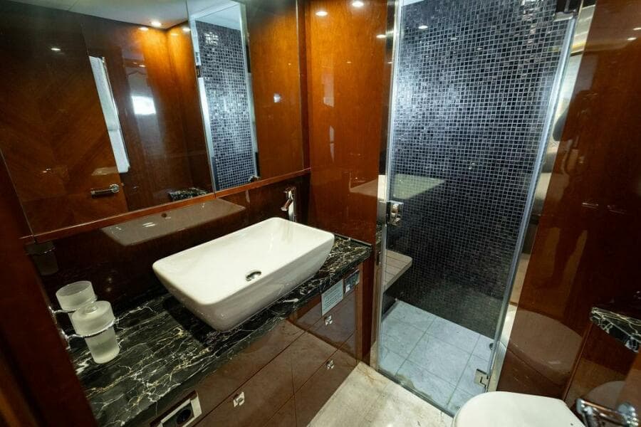 2010 Princess 95 M/Y