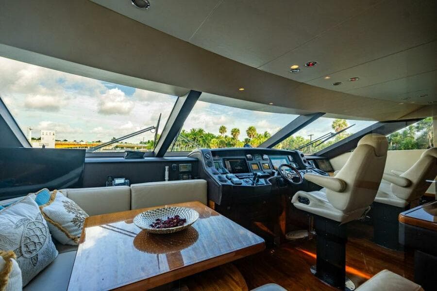 2010 Princess 95 M/Y