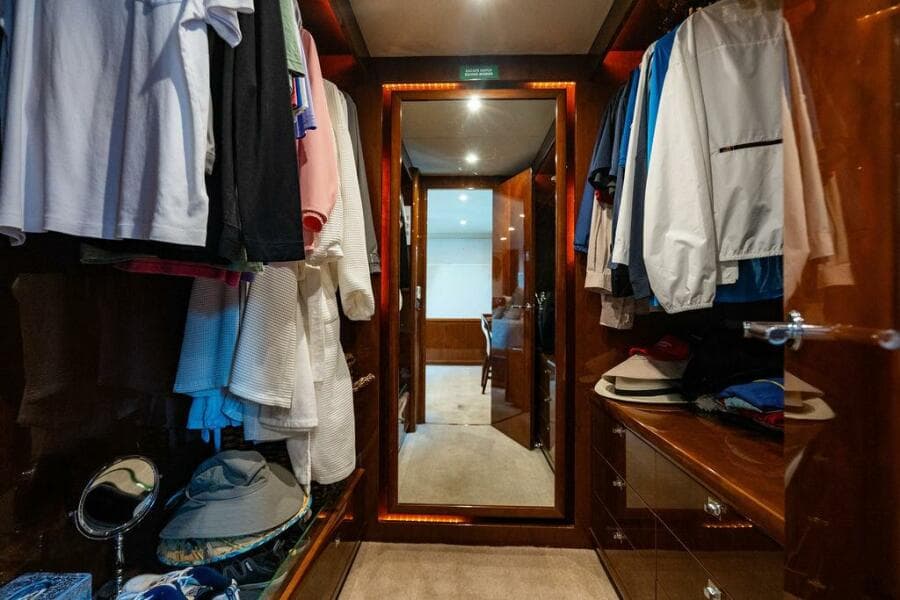 2010 Princess 95 M/Y