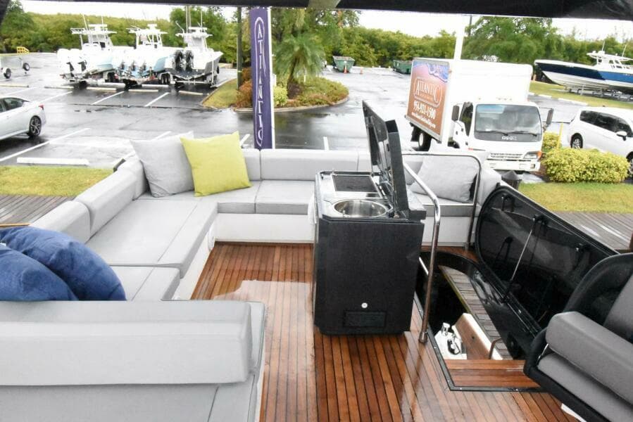 2024 Okean 52 Flybridge