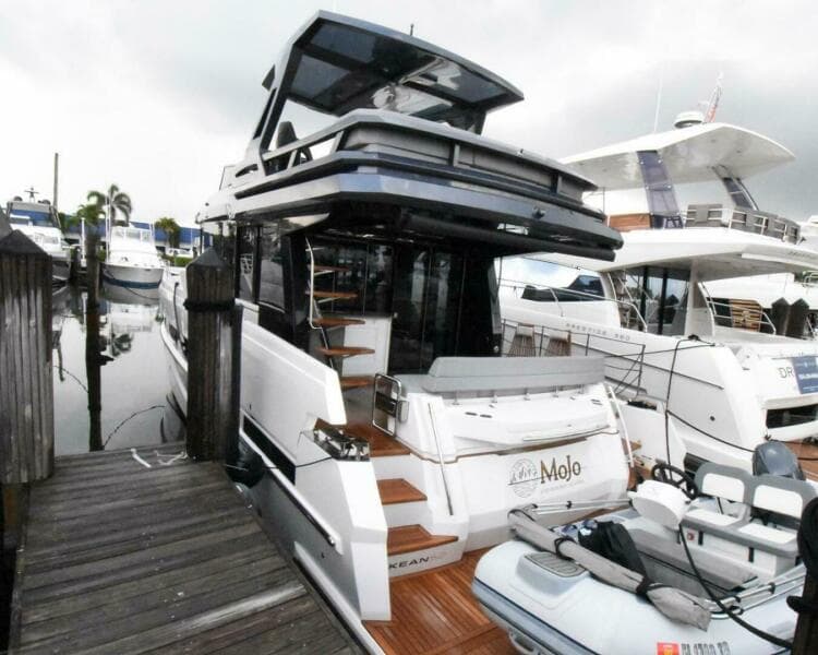 2024 Okean 52 Flybridge