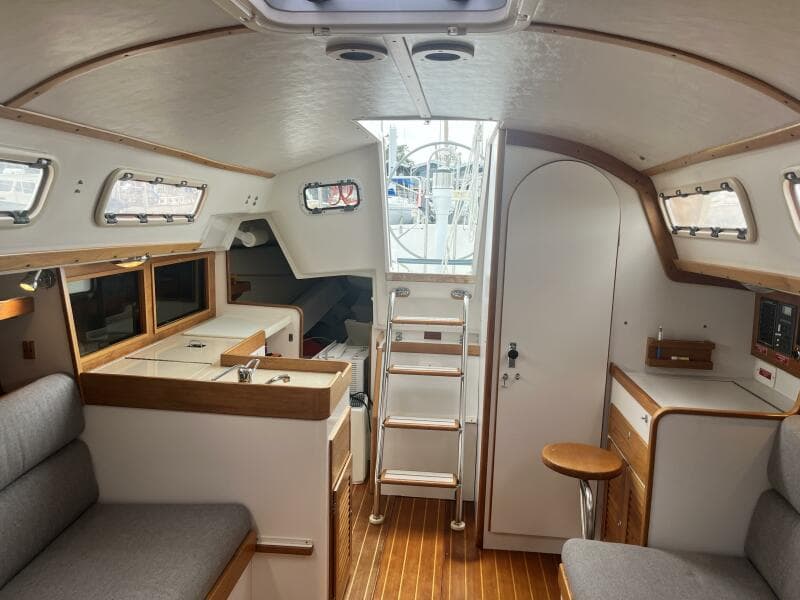 1998 J/32 - Looking Aft