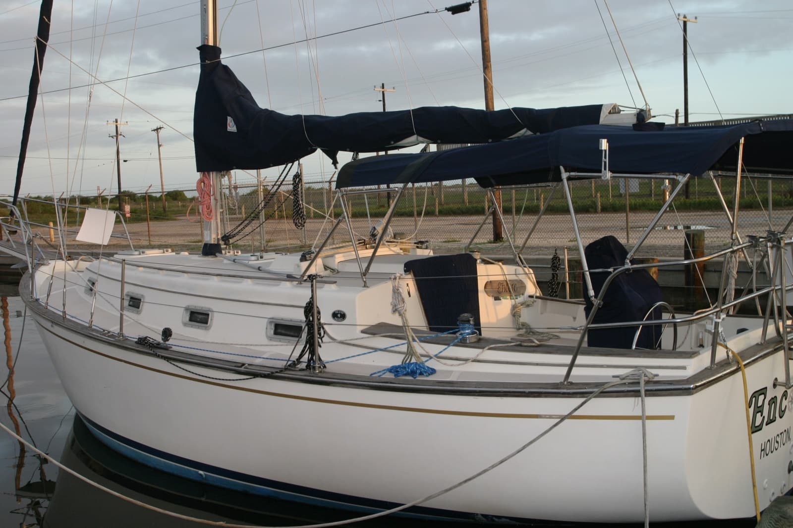 1986 Island Packet 31 - Photo 18