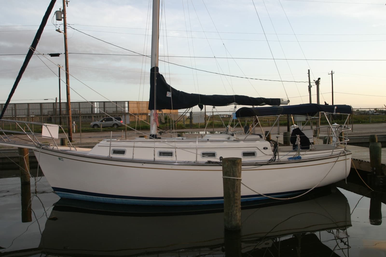 1986 Island Packet 31 - Photo 19