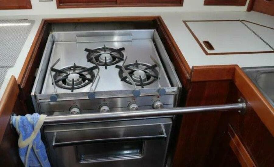 1986 Ericson 35 MKII