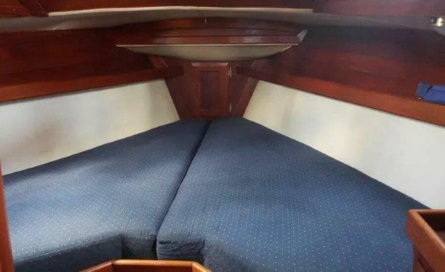 1986 Ericson 35 MKII