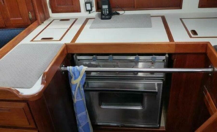 1986 Ericson 35 MKII