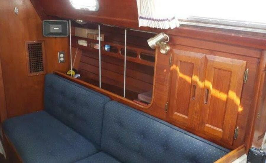 1986 Ericson 35 MKII