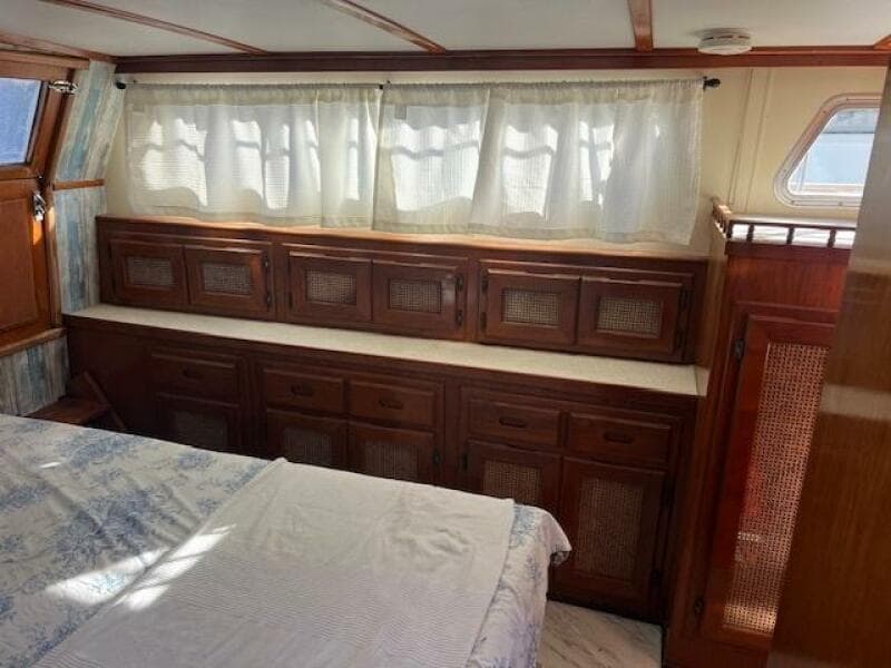 1985 Sunnfjord Trawler 42