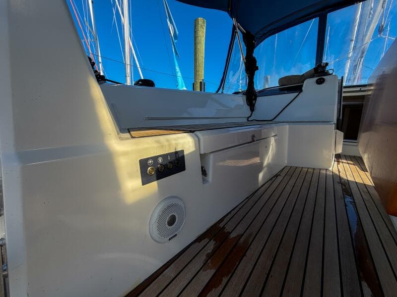 2022 Beneteau 40.1