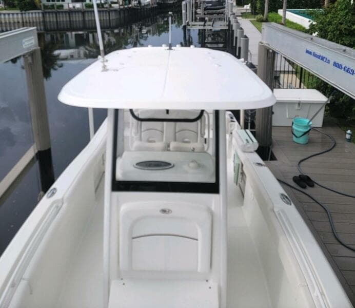 2018 Sea Hunt 255 Ultra SE